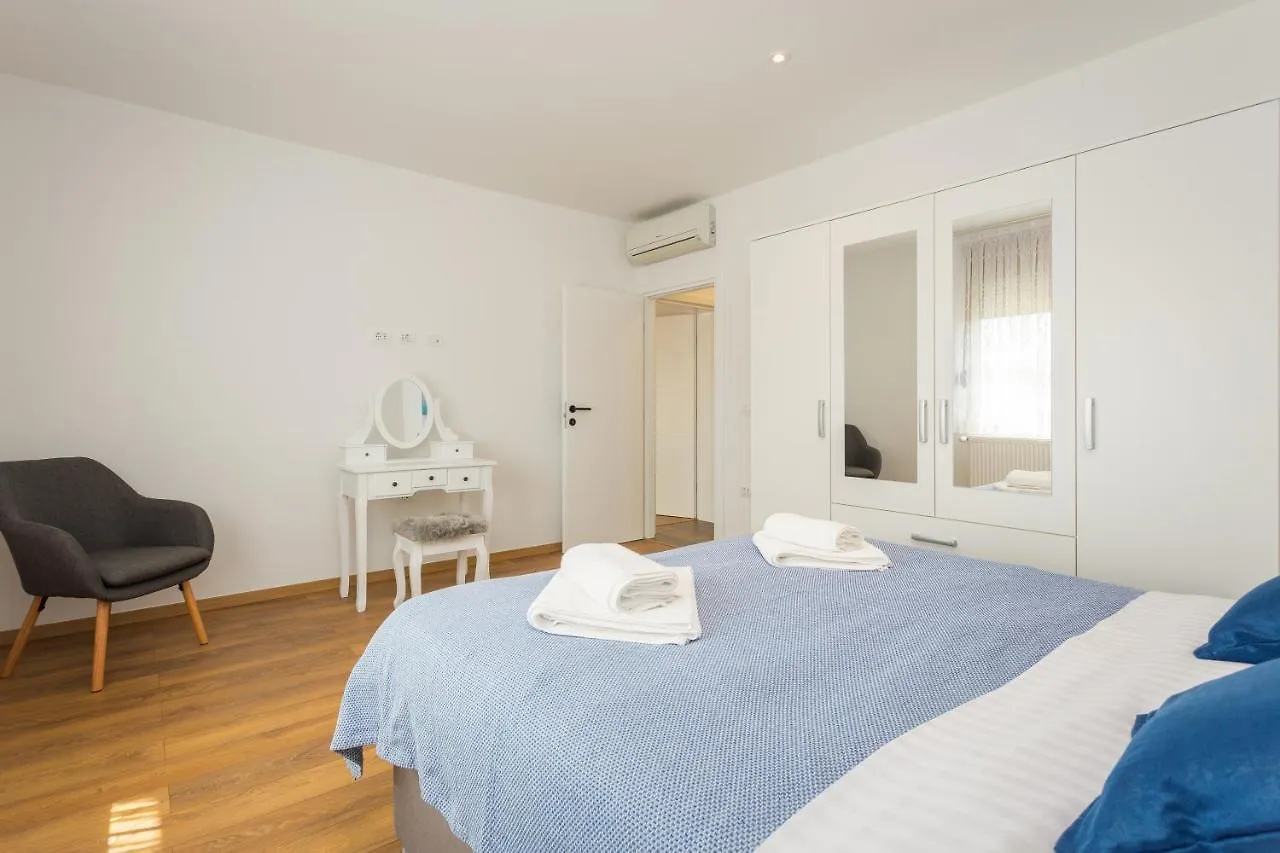 Lumalu Apartment Galizana