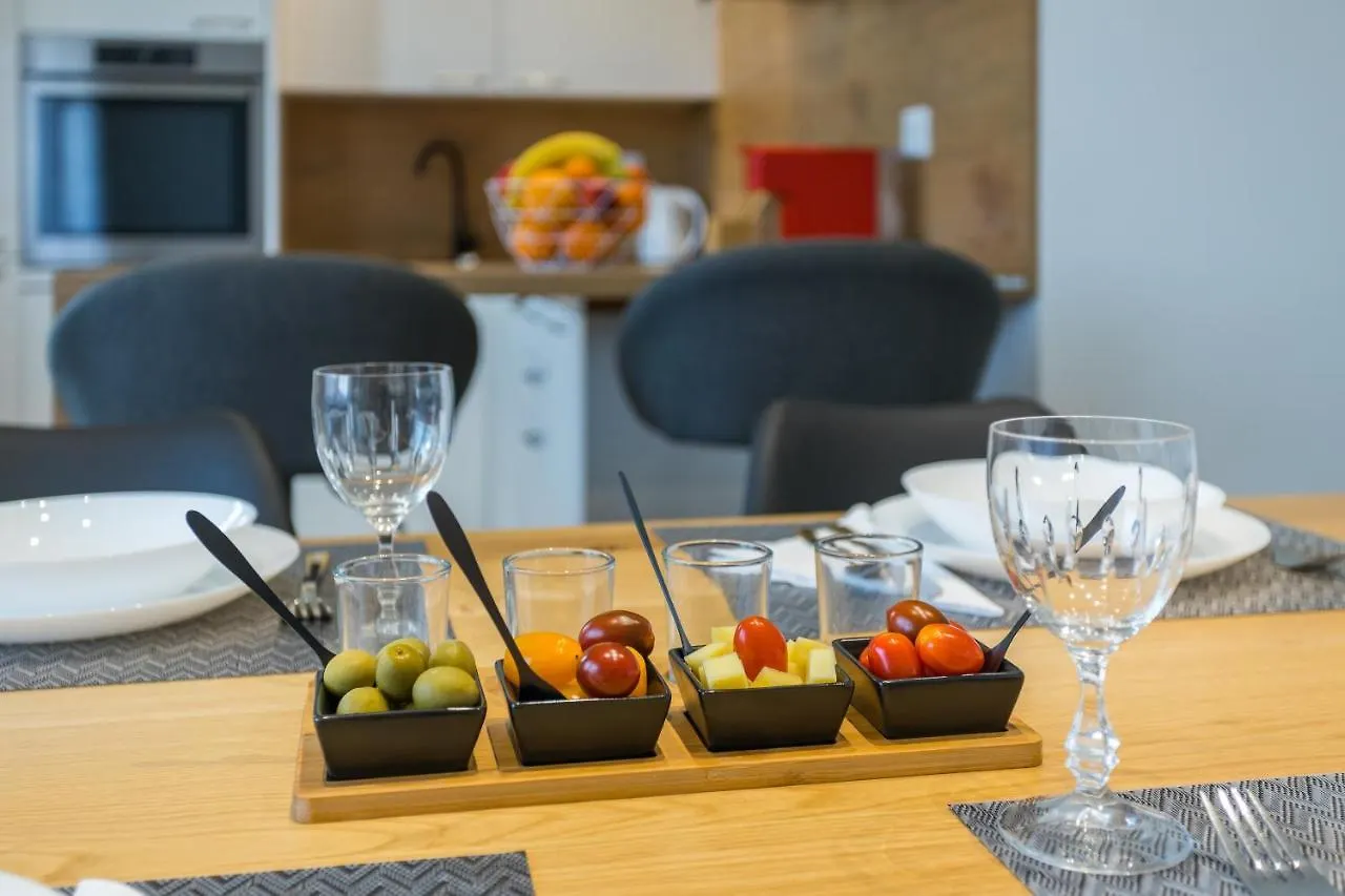 Lumalu Apartment Galizana 0*,  Croatia