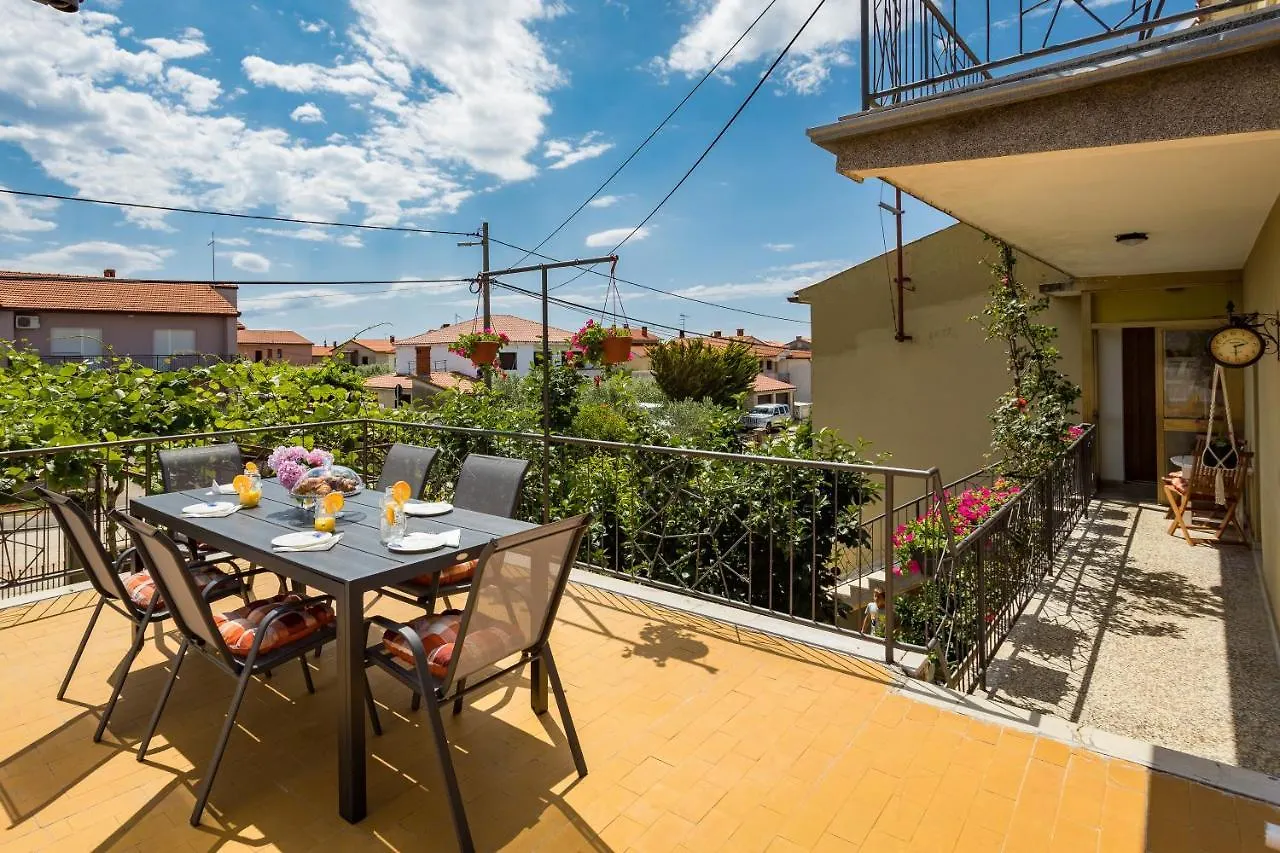 Lumalu Apartment Galizana