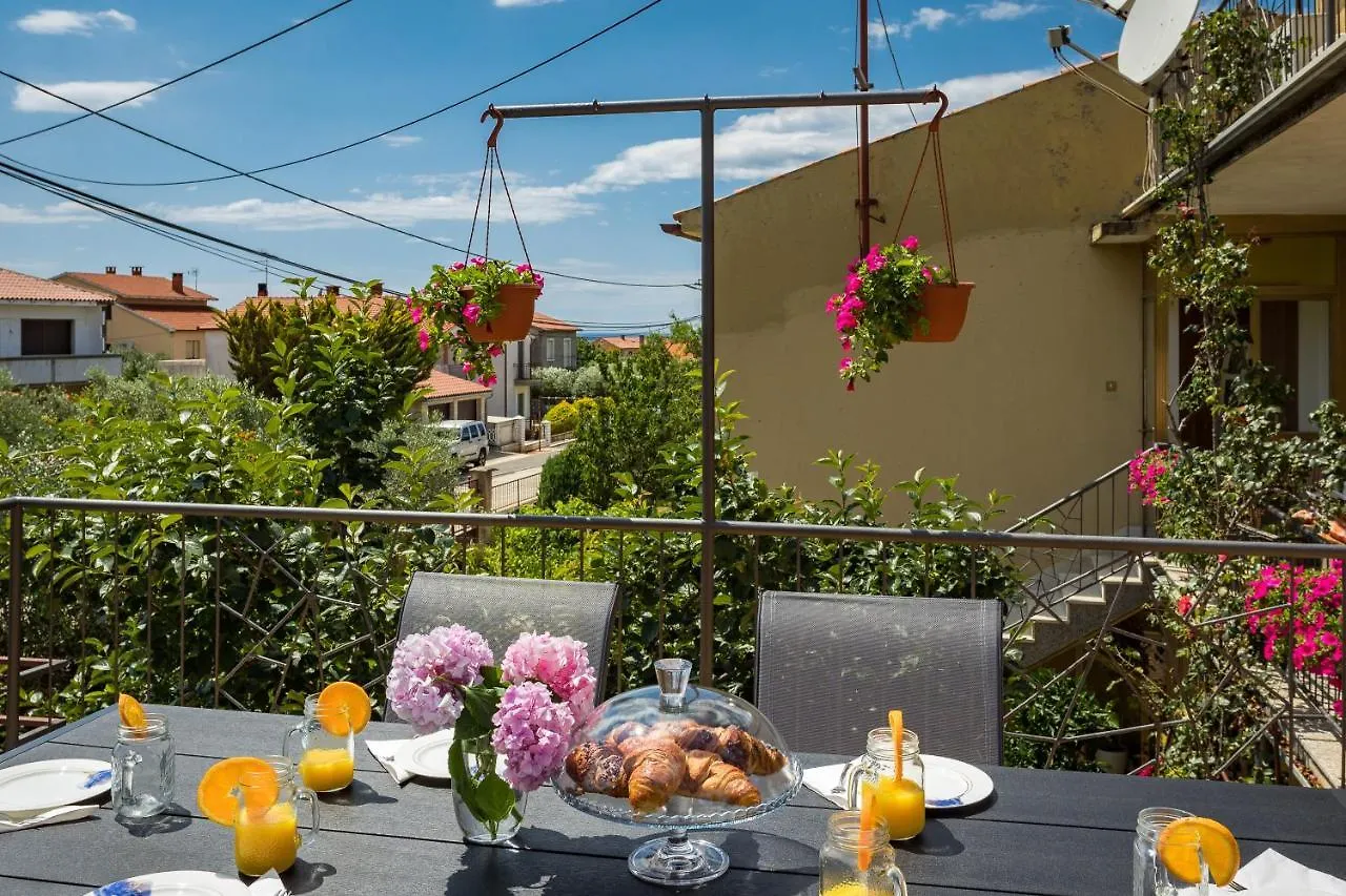 Lumalu Apartment Galizana